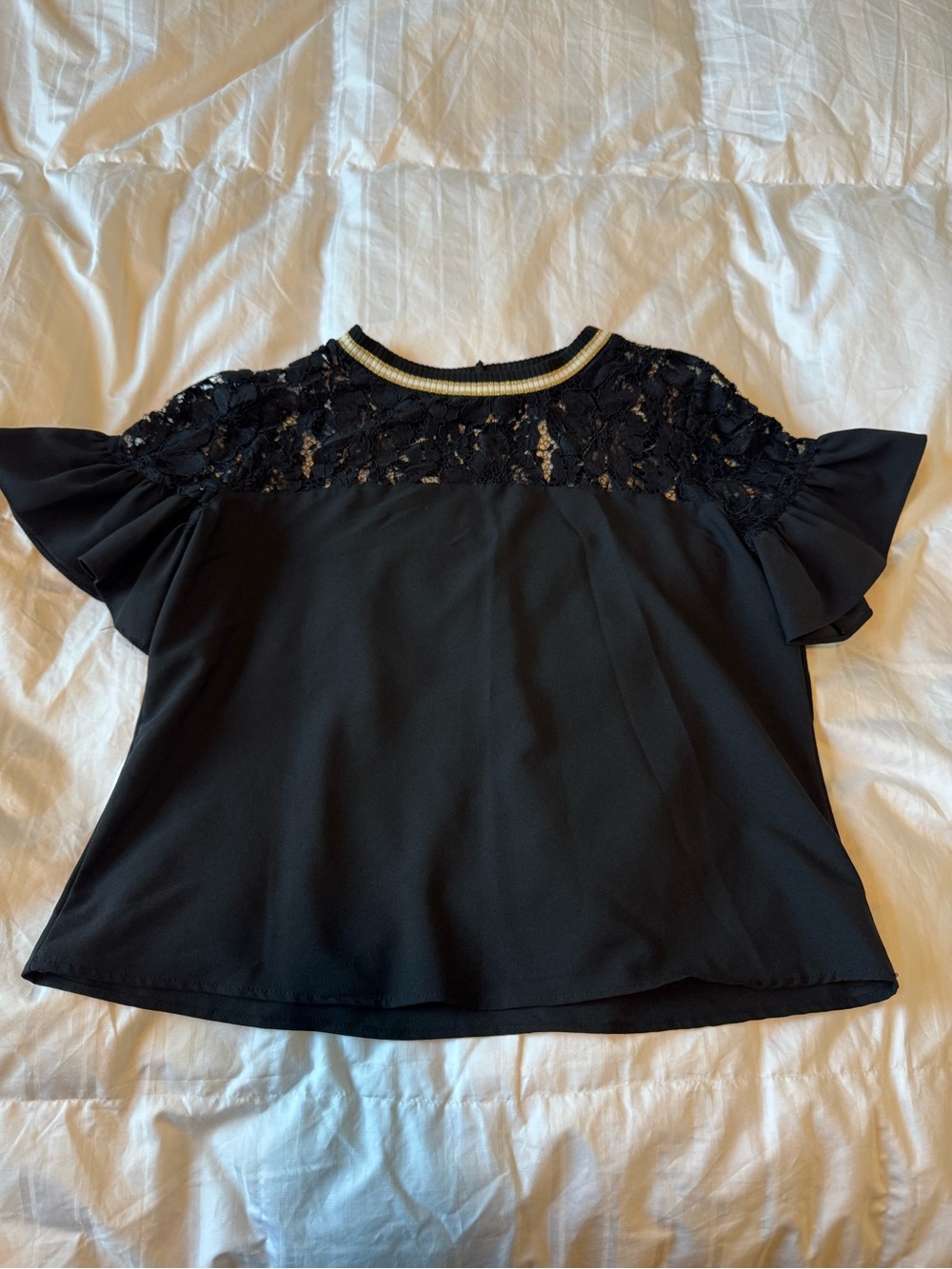 Black Lace Yoke Short Sleeve Top